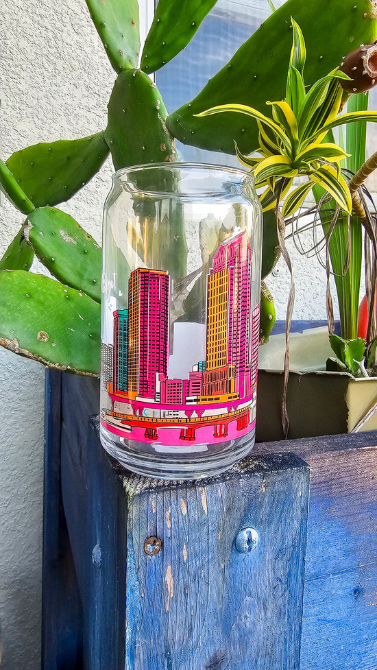 Tampa Bay Skyline Can-shaped glass - Abbicreates Studio